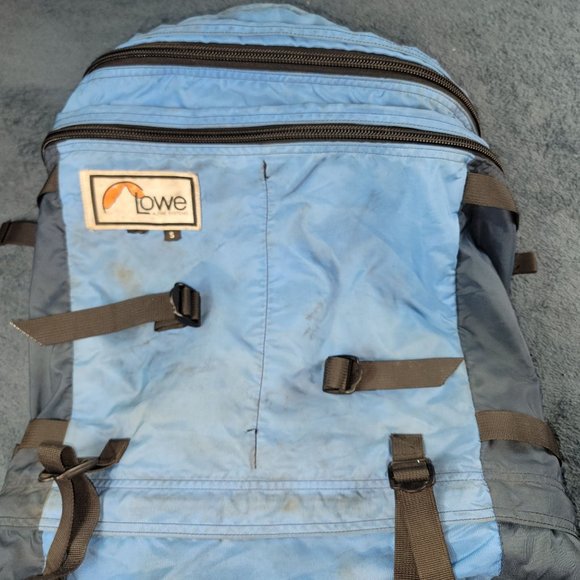 Lowe Alpine Systems Trek Small Mountaineering Backpack Blue Hiking Camp - Picture 13 of 14